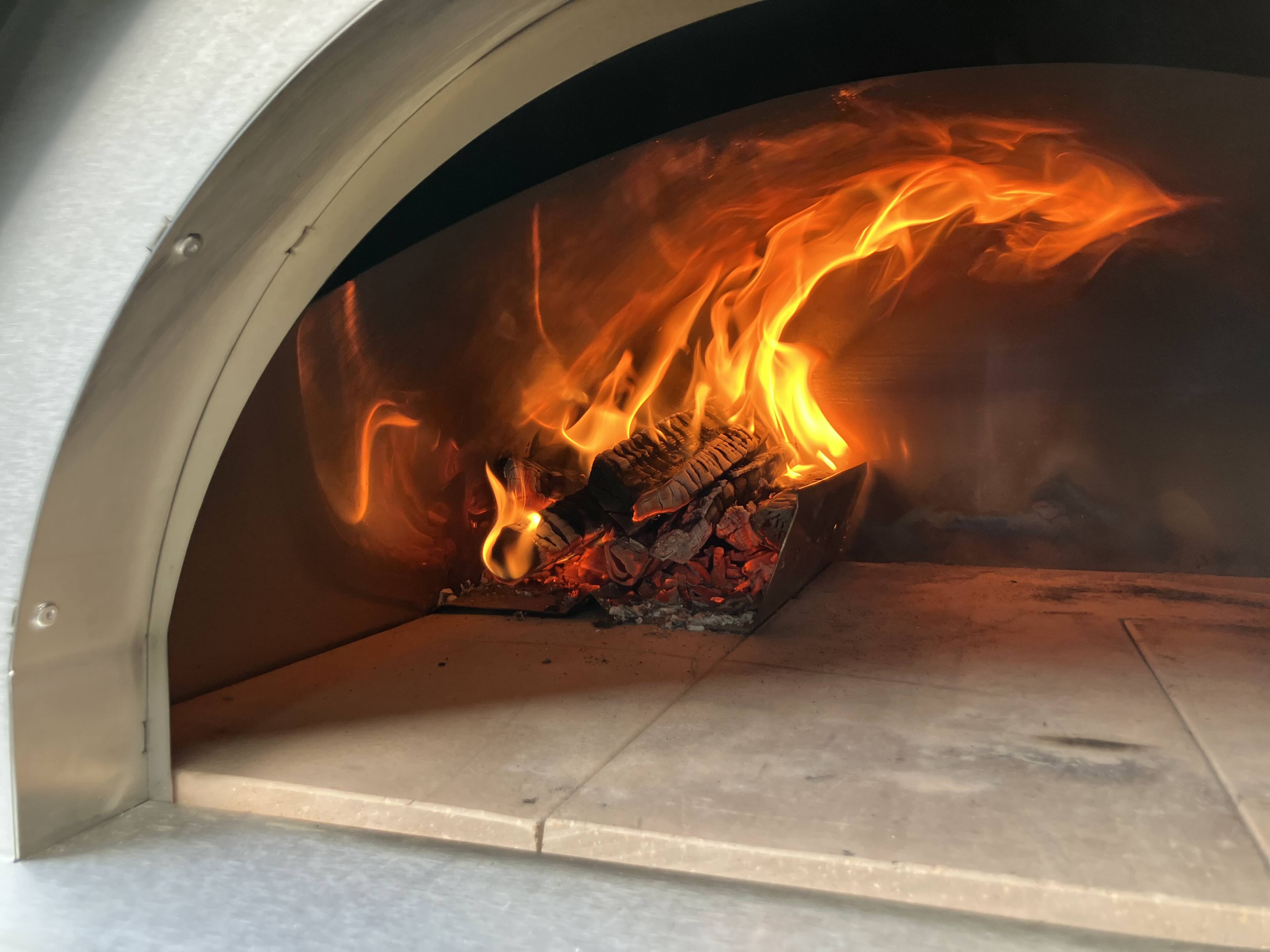 Pizza oven